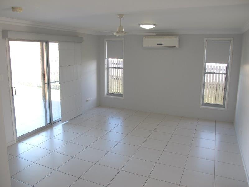 18 Bottlebrush Dr, Kirkwood QLD 4680