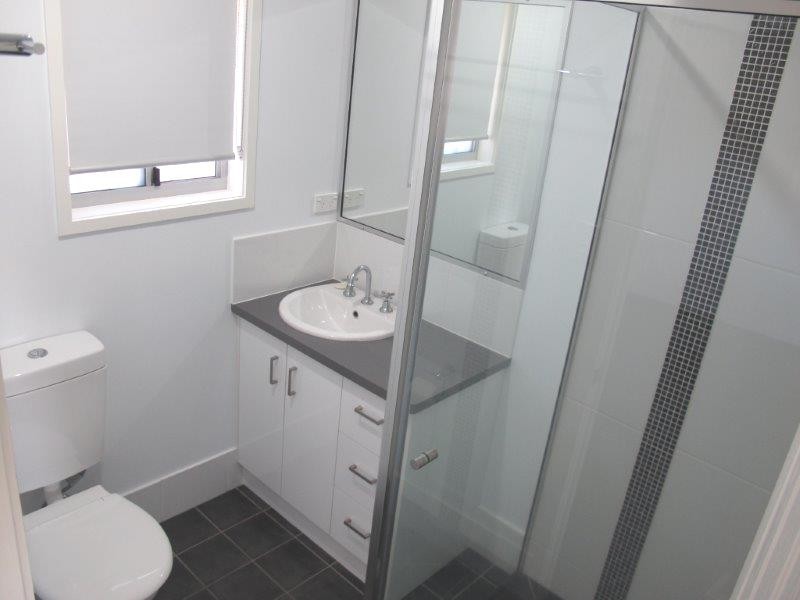 18 Bottlebrush Dr, Kirkwood QLD 4680