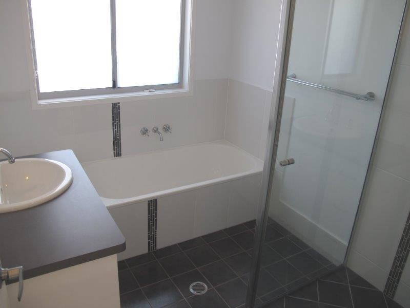 18 Bottlebrush Dr, Kirkwood QLD 4680