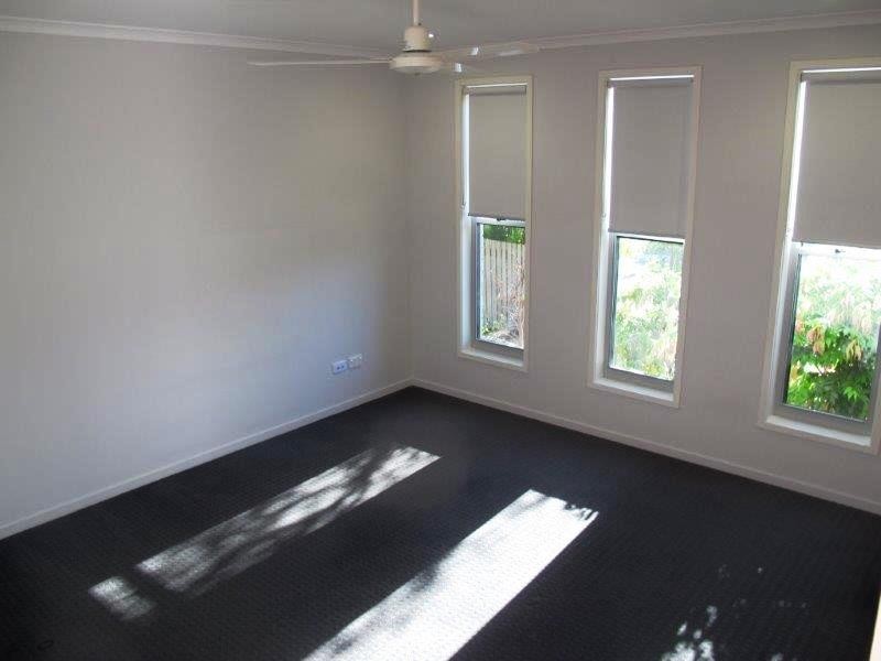 18 Bottlebrush Dr, Kirkwood QLD 4680