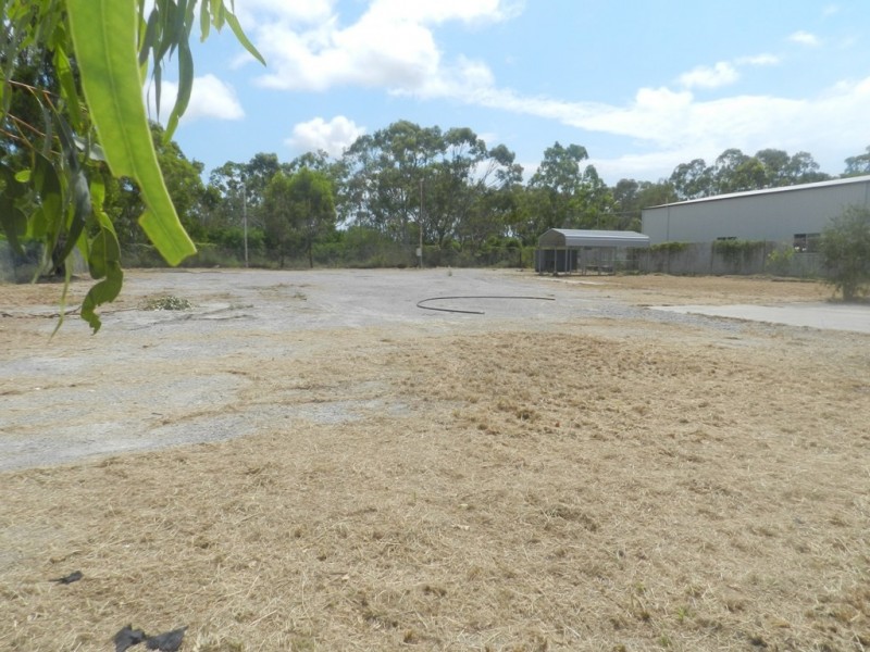 10 Neil Street, Clinton QLD 4680