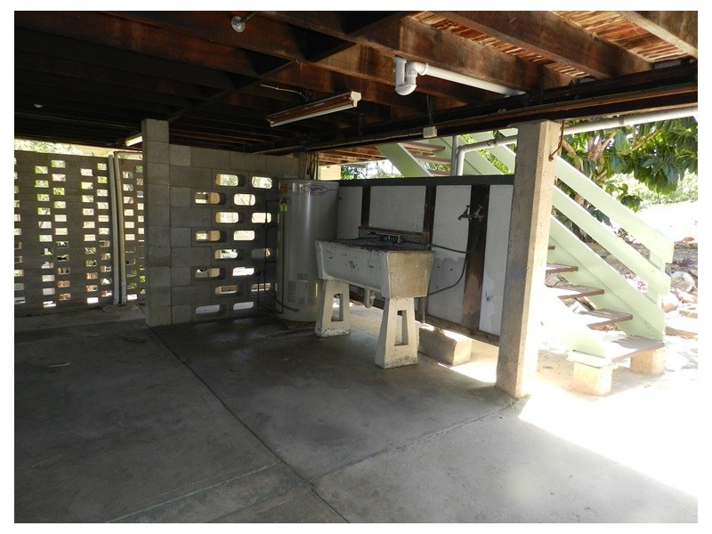 32 Wilson Street, New Auckland QLD 4680