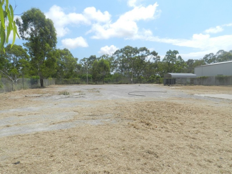 10 Neil Street, Clinton QLD 4680