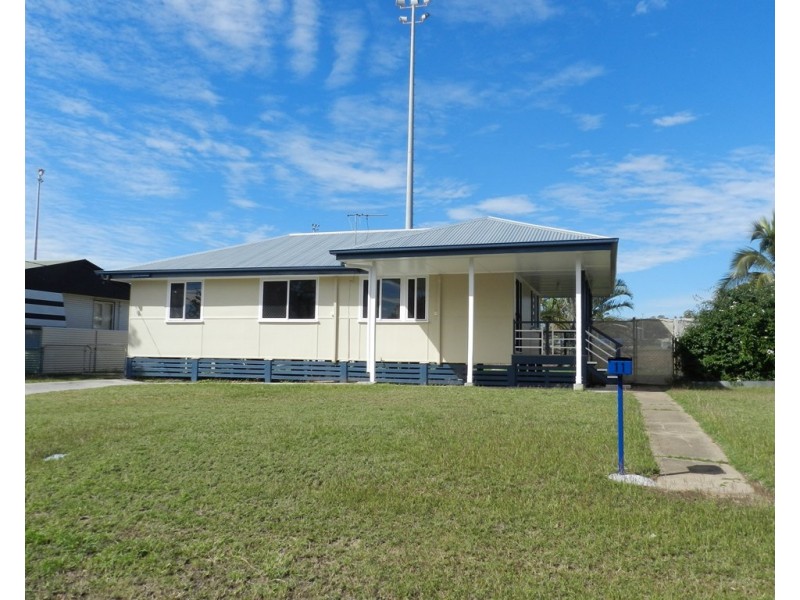 11 KIANGA STREET, Barney Point QLD 4680