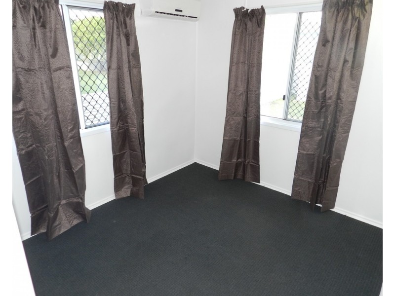 11 KIANGA STREET, Barney Point QLD 4680