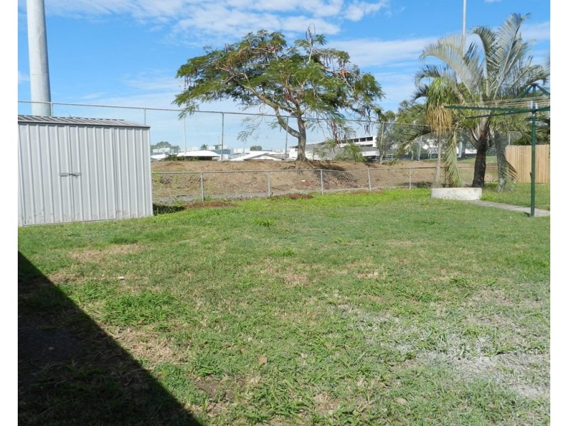 11 KIANGA STREET, Barney Point QLD 4680