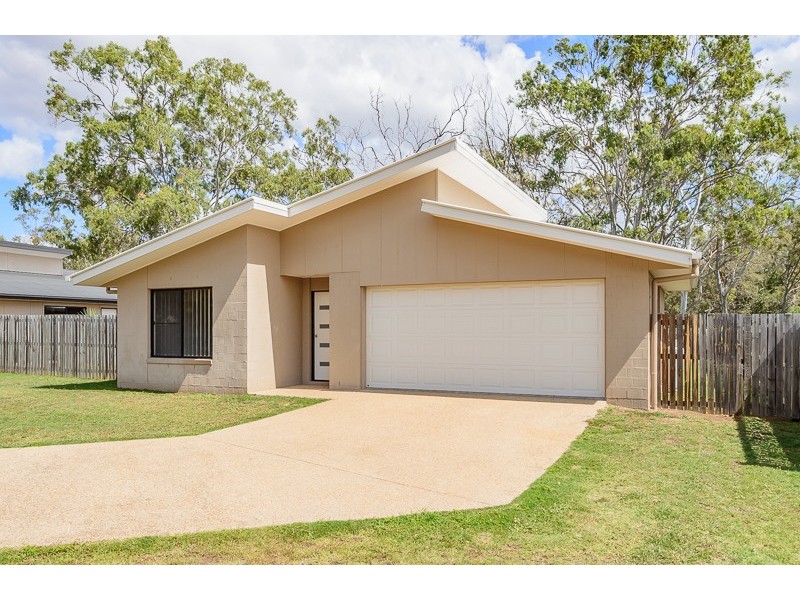 19 Melaleuca Place, Glen Eden QLD 4680