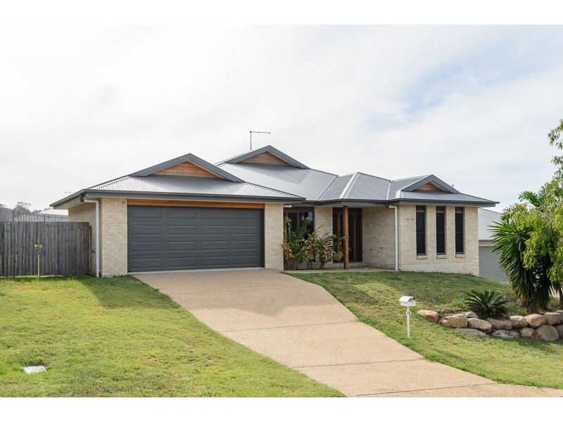 18 REDGUM DRIVE, Kirkwood QLD 4680