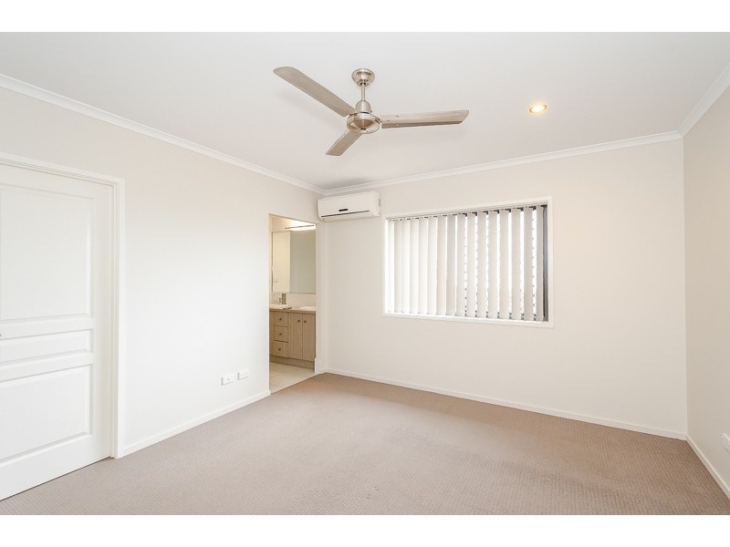18 REDGUM DRIVE, Kirkwood QLD 4680