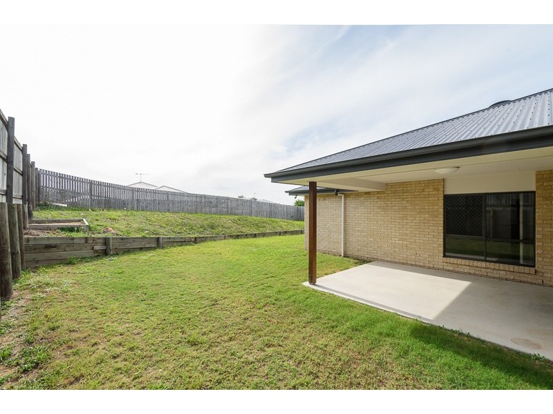 18 REDGUM DRIVE, Kirkwood QLD 4680