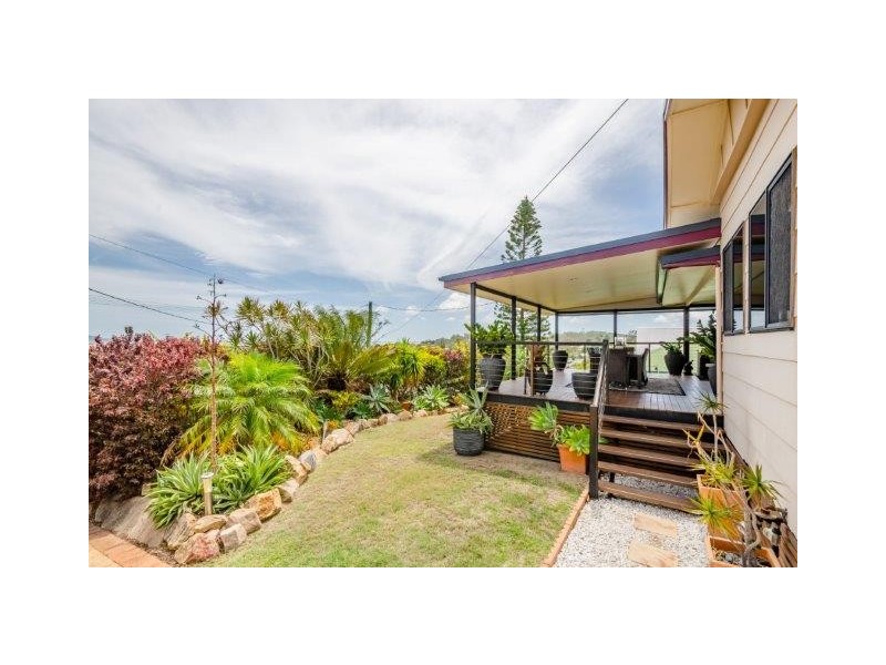 13 Williamson Street, West Gladstone QLD 4680