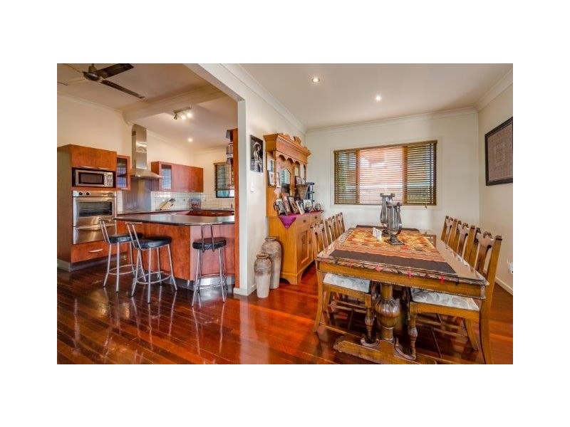 13 Williamson Street, West Gladstone QLD 4680