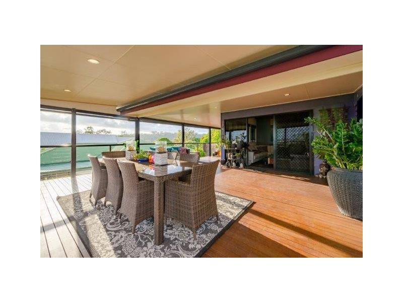 13 Williamson Street, West Gladstone QLD 4680