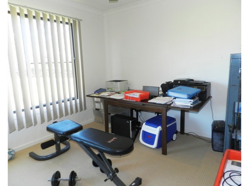 76 Victoria Avenue, Glen Eden QLD 4680
