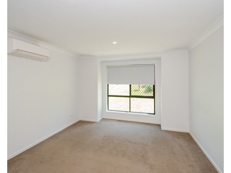 14 Oakdale Drive, Kirkwood QLD 4680