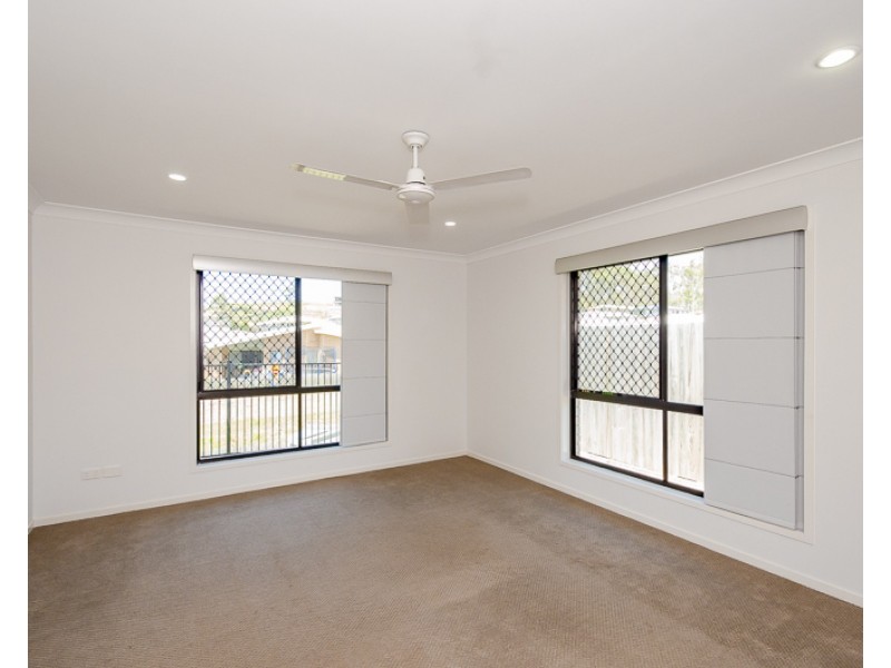 14 Oakdale Drive, Kirkwood QLD 4680