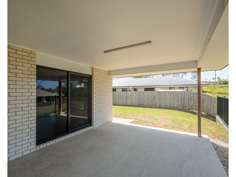 14 Oakdale Drive, Kirkwood QLD 4680