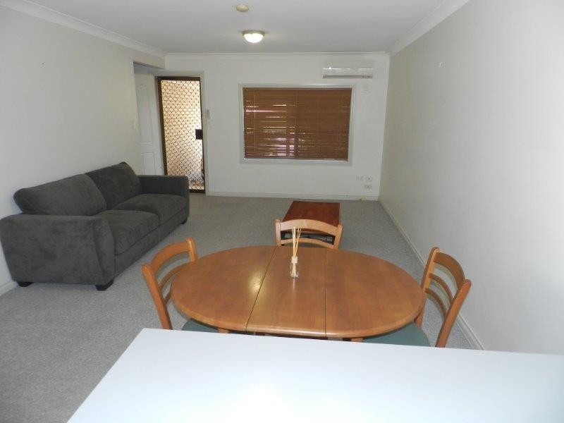 3/8 Nothling Street, New Auckland QLD 4680