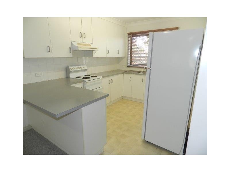 3/8 Nothling Street, New Auckland QLD 4680
