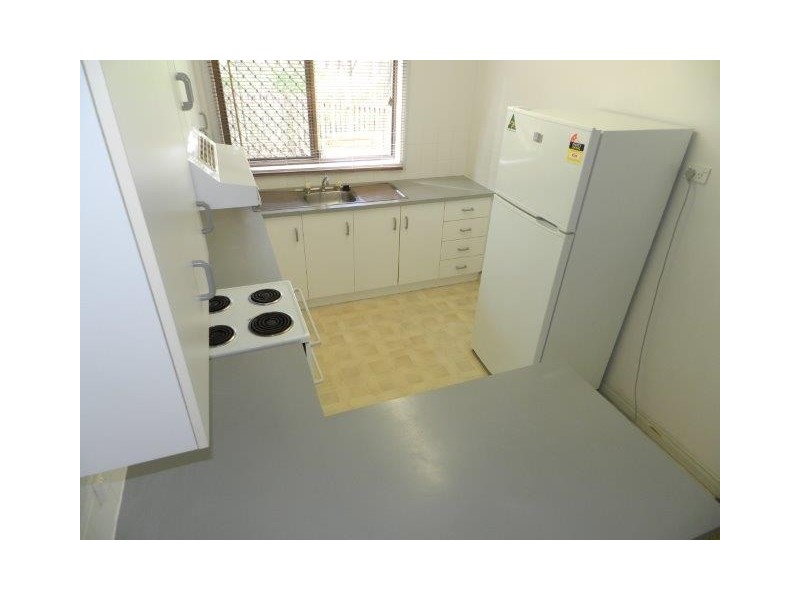 3/8 Nothling Street, New Auckland QLD 4680