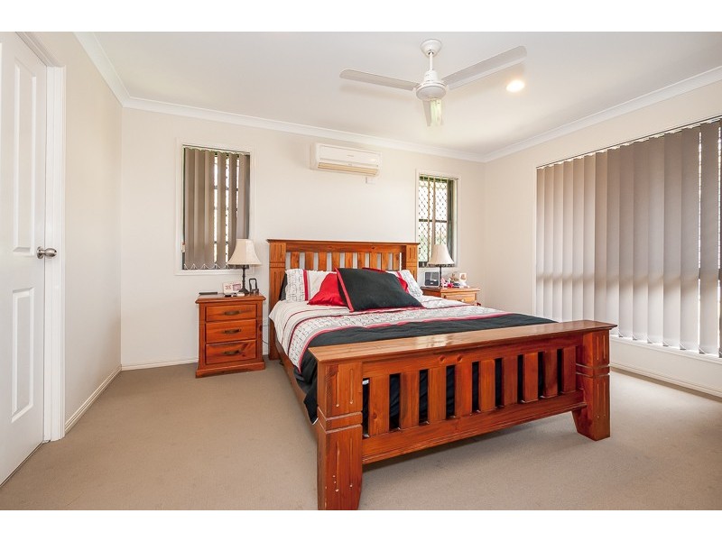 9 Larcom Rise, West Gladstone QLD 4680