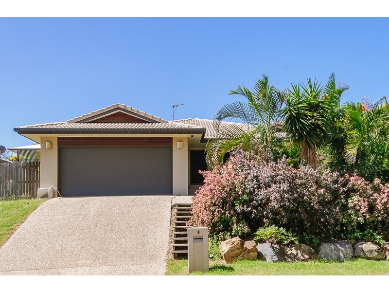 9 Larcom Rise, West Gladstone QLD 4680
