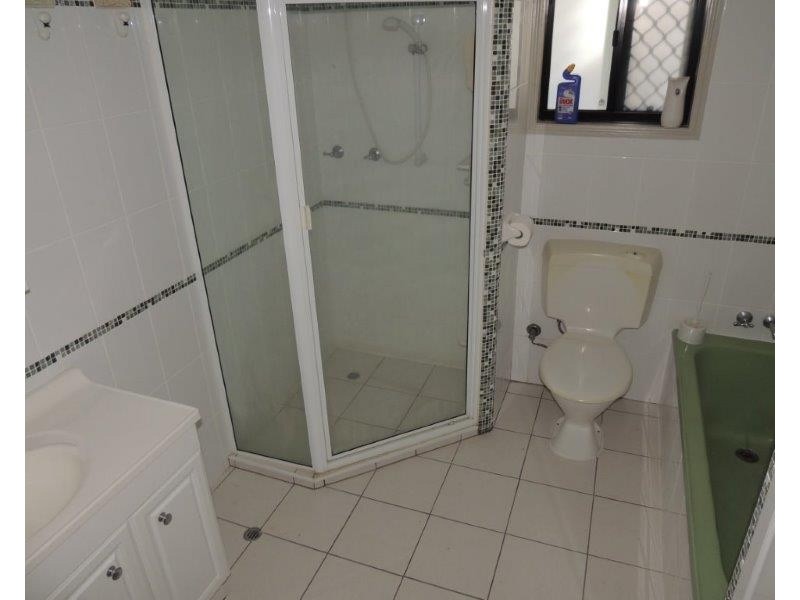21 Eden Street, South Gladstone QLD 4680