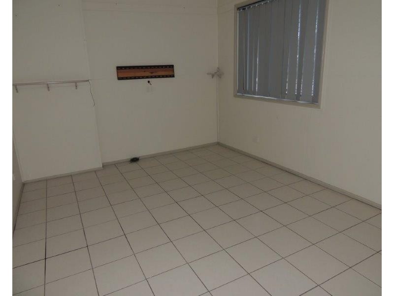 21 Eden Street, South Gladstone QLD 4680