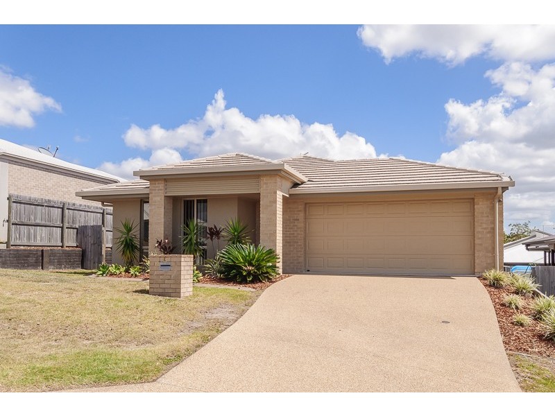 5 Kroombit Terrace, Kirkwood QLD 4680