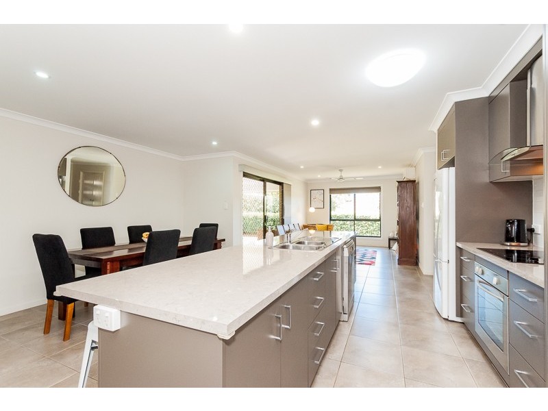 6 SPENCE COURT, Kirkwood QLD 4680