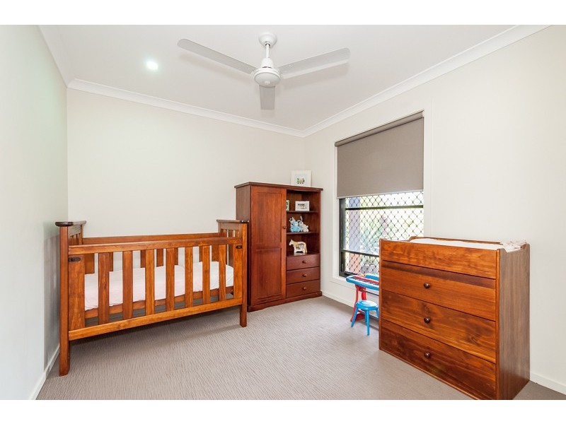 6 SPENCE COURT, Kirkwood QLD 4680