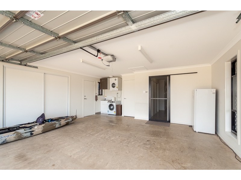 6 SPENCE COURT, Kirkwood QLD 4680