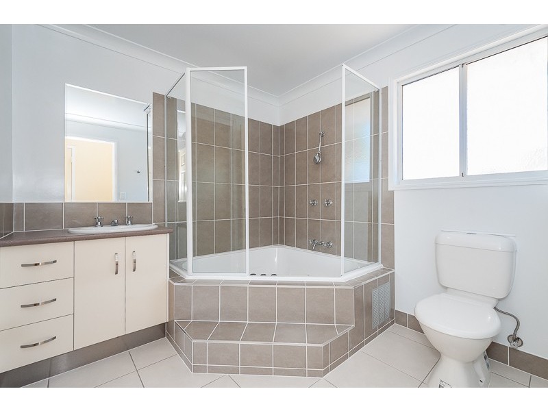 51 Park Street, West Gladstone QLD 4680