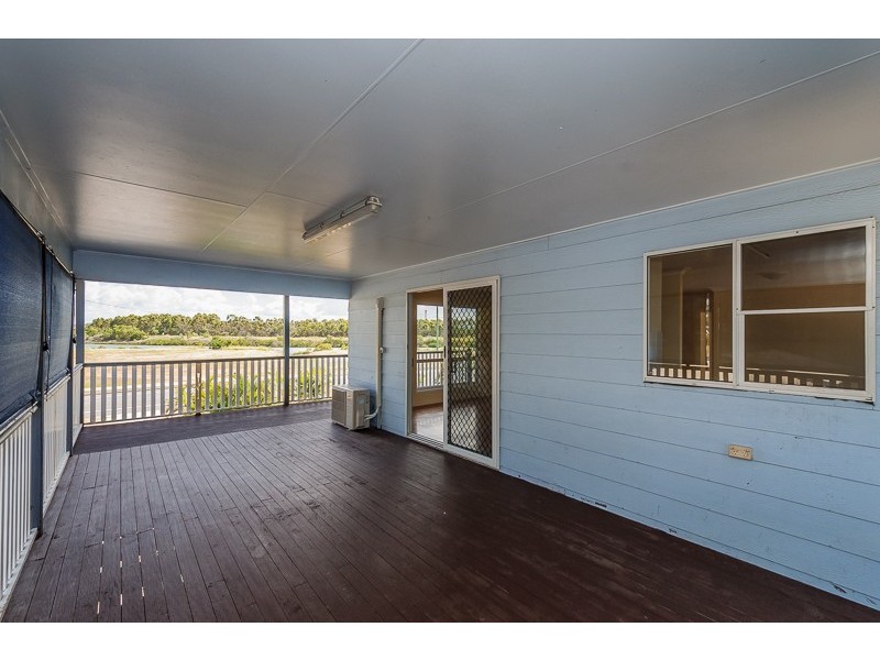 51 Park Street, West Gladstone QLD 4680