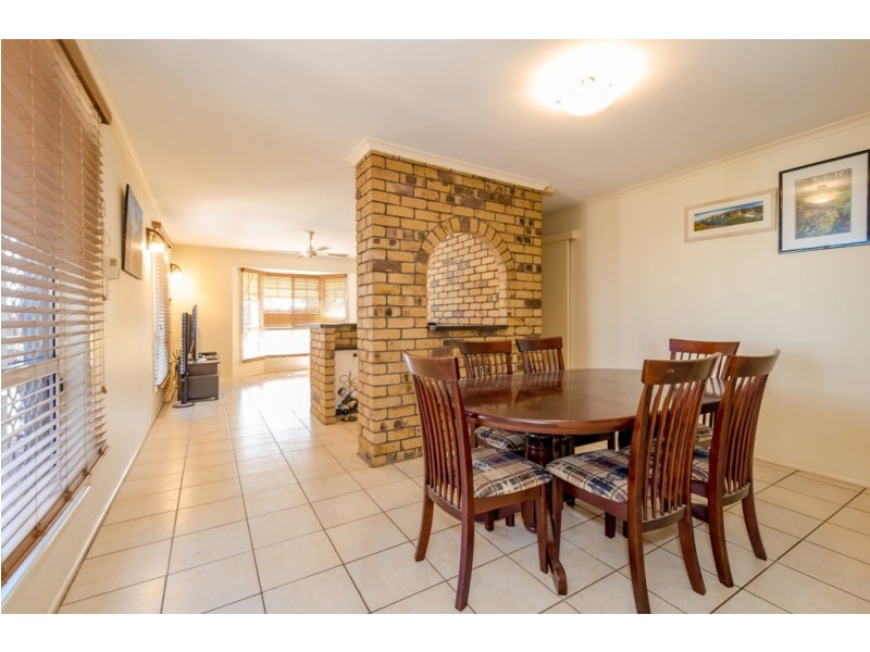 44 Dixon Drive, Telina QLD 4680