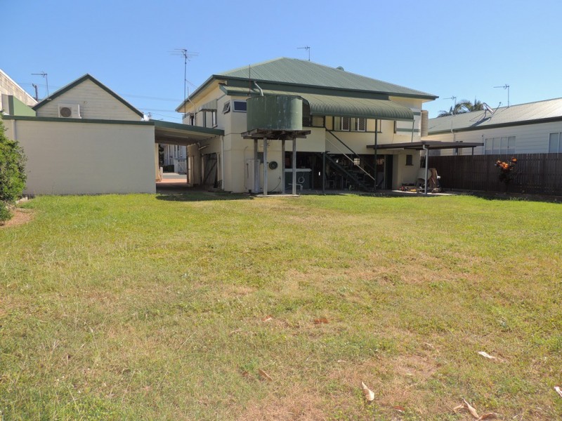 140 AUCKLAND STREET, Gladstone QLD 4680