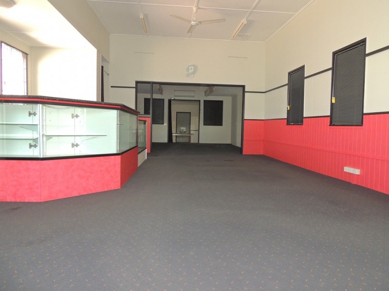 140 AUCKLAND STREET, Gladstone QLD 4680