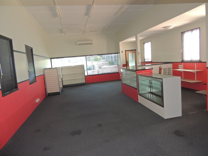 140 AUCKLAND STREET, Gladstone QLD 4680