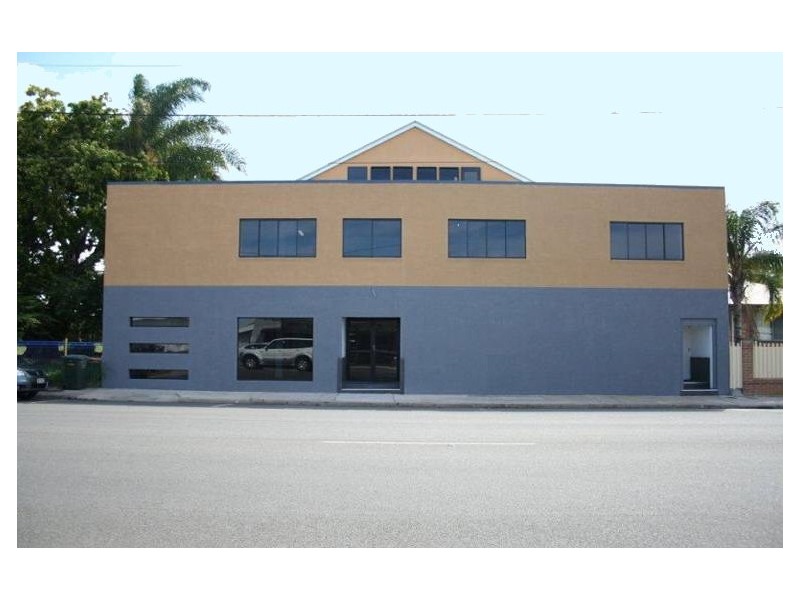 143 AUCKLAND STREET, Gladstone QLD 4680