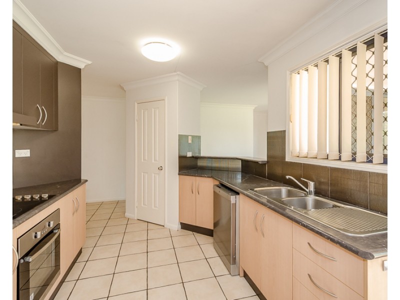 62 Col Brown Ave, Clinton QLD 4680