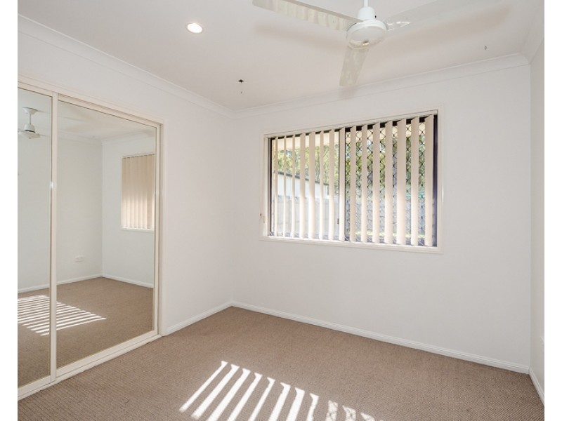 62 Col Brown Ave, Clinton QLD 4680