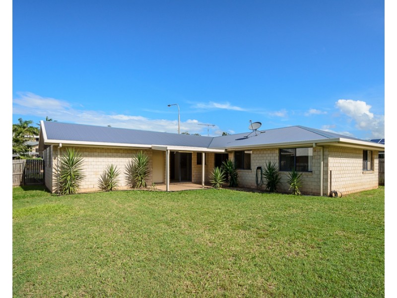 62 Col Brown Ave, Clinton QLD 4680