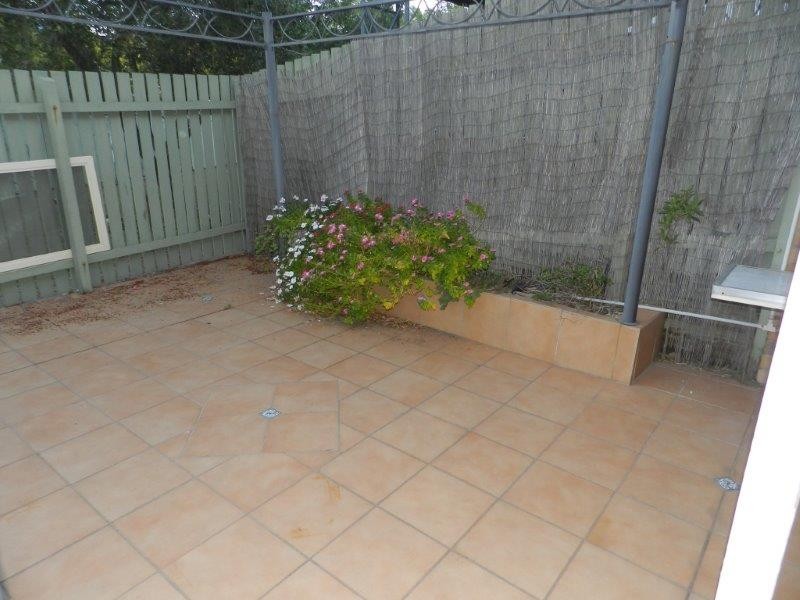 2/38 Marten St, South Gladstone QLD 4680