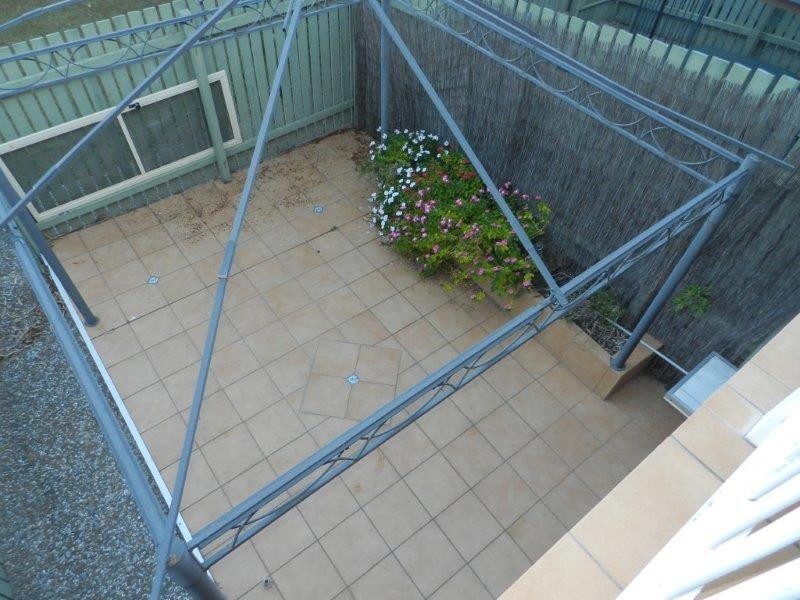 2/38 Marten St, South Gladstone QLD 4680