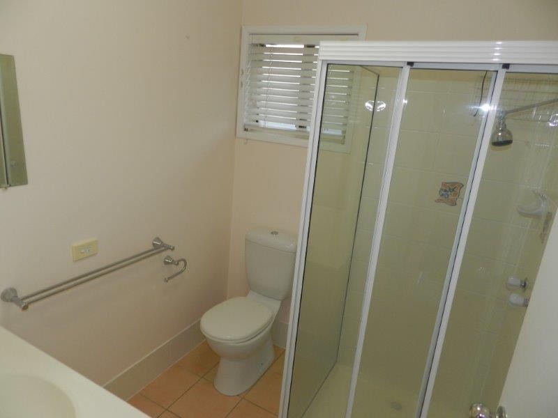 2/38 Marten St, South Gladstone QLD 4680