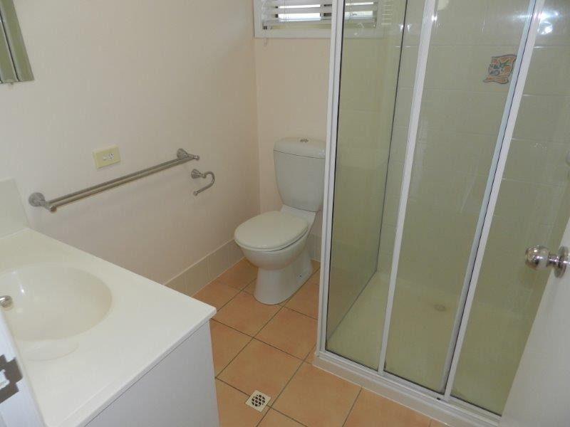 2/38 Marten St, South Gladstone QLD 4680