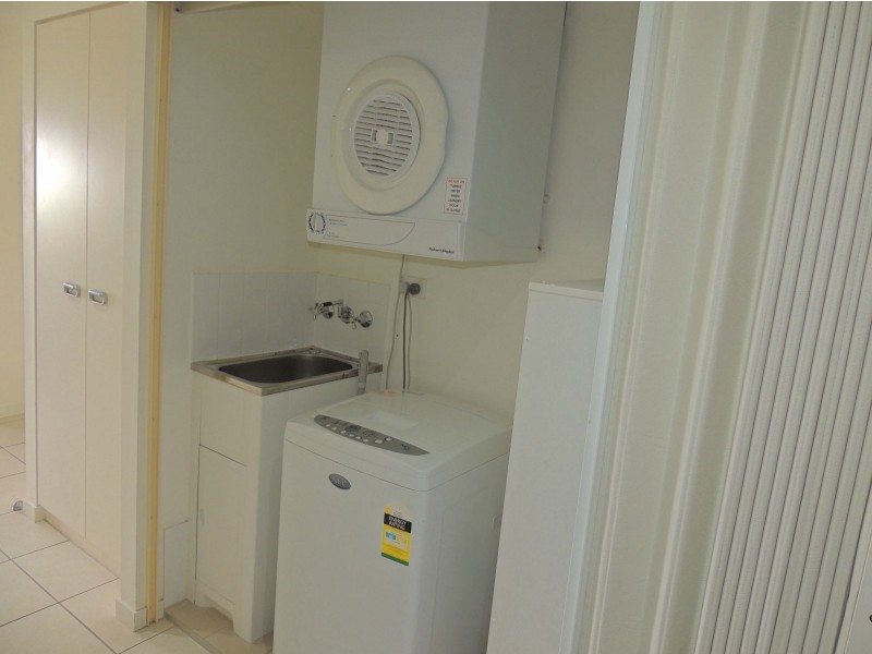 31/22 BARNEY STREET, Barney Point QLD 4680