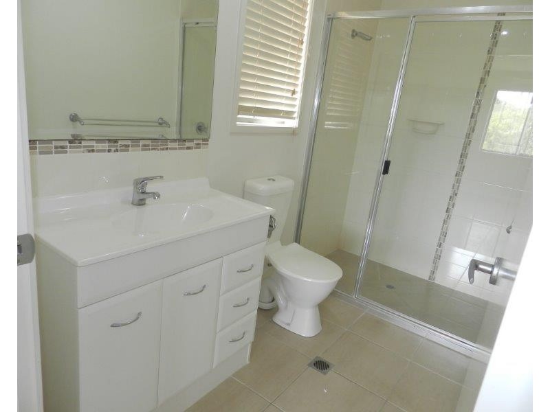 27 Beaver Avenue, South Gladstone QLD 4680