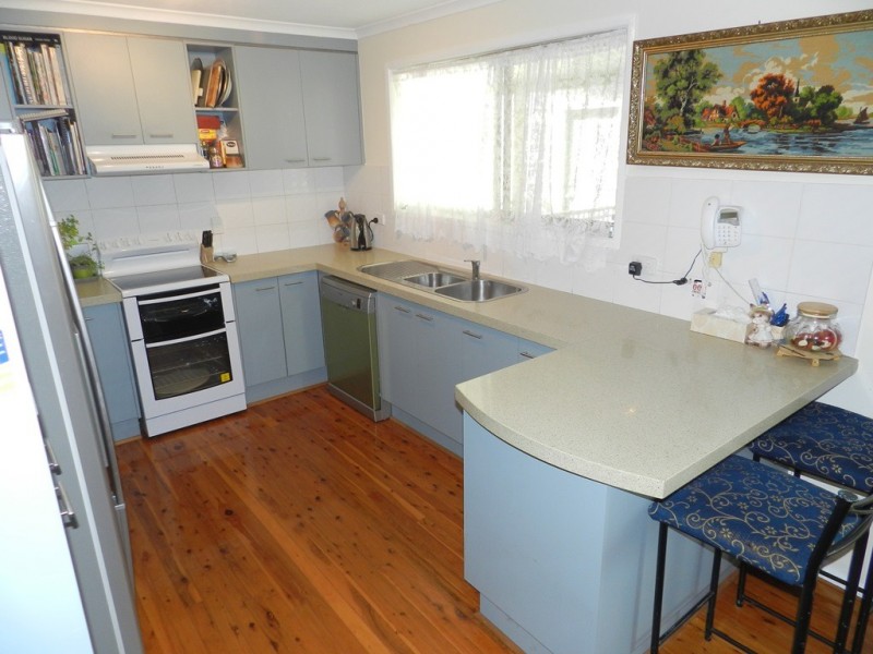 49 LANGDON STREET, Tannum Sands QLD 4680