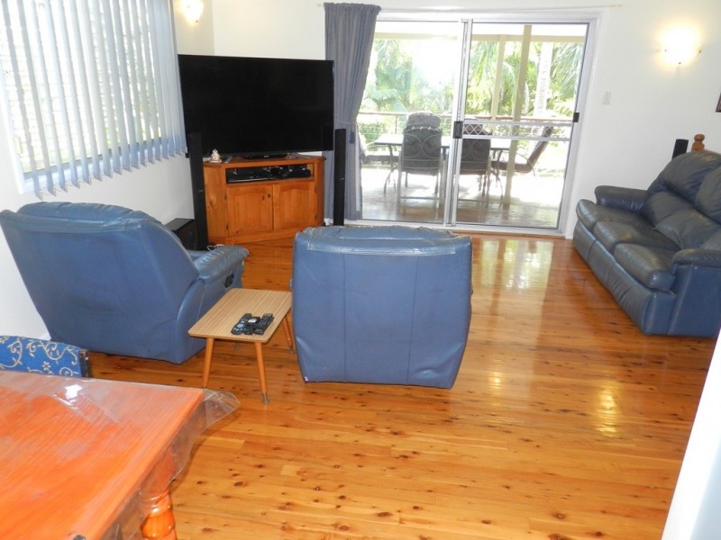 49 LANGDON STREET, Tannum Sands QLD 4680